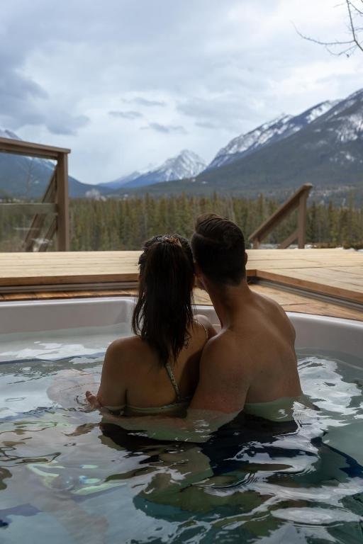 The Juniper Hotel & Bistro, Banff