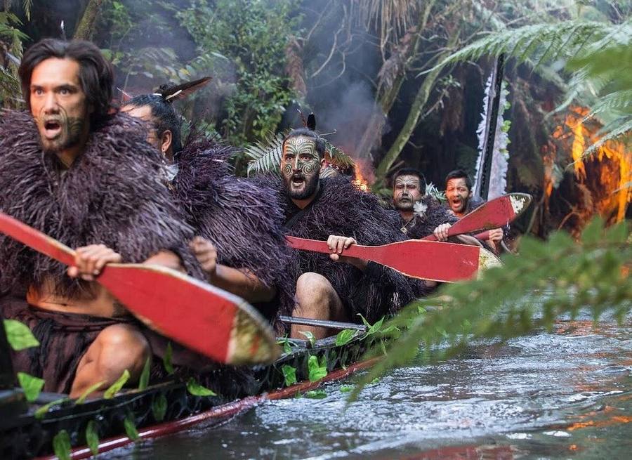 Māori Hāngī Feast & Cultural Evening