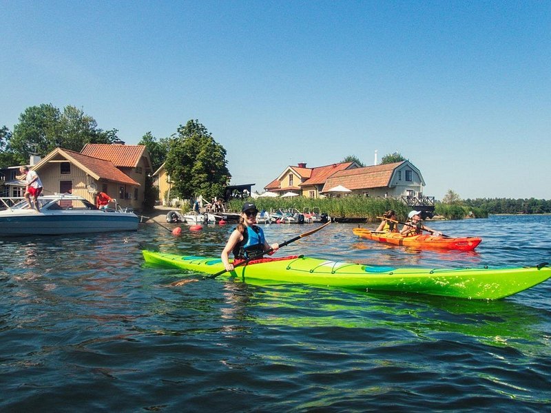 Stockholm archipelago kayaking Sweden Baltic Sea islands fishing villages summer