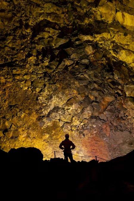 Þríhnúkagígur Volcano Descent