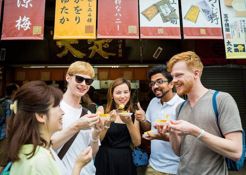 Tsukiji Outer Market at 5am